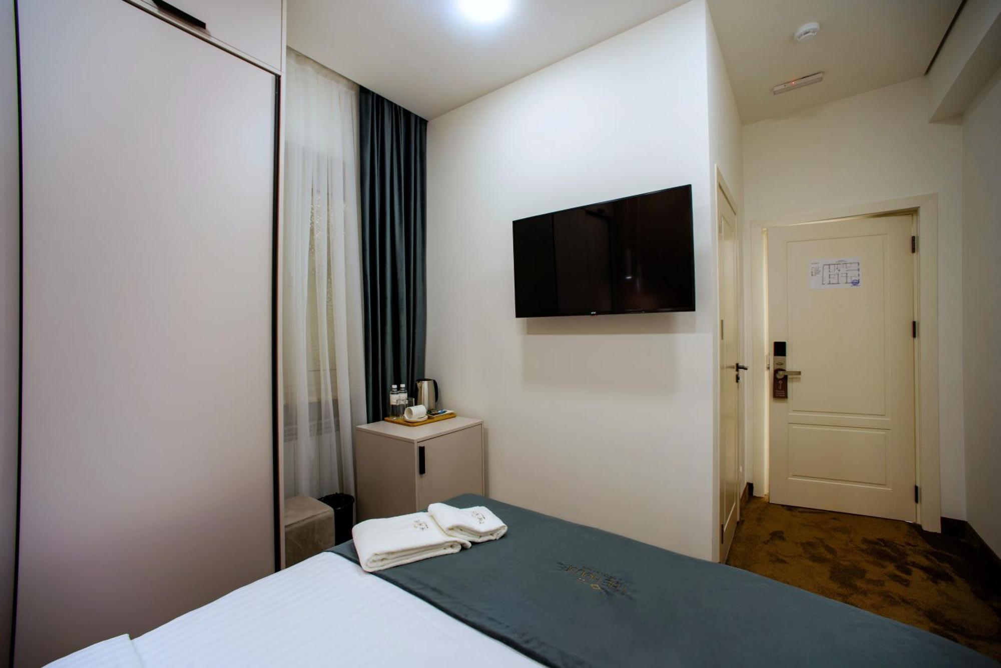 The House Hotel Yerevan Exterior foto